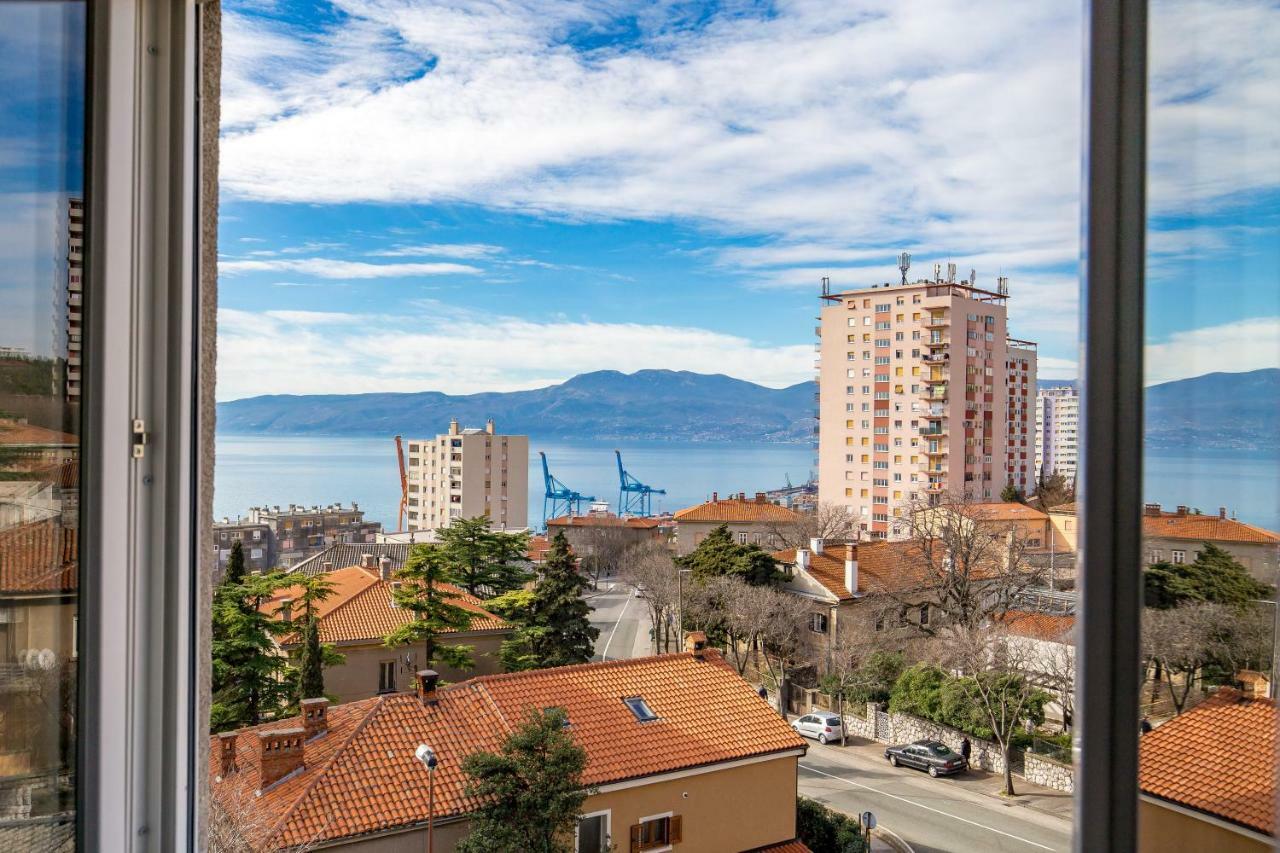 Consensus Apartment Rijeka Exterior photo